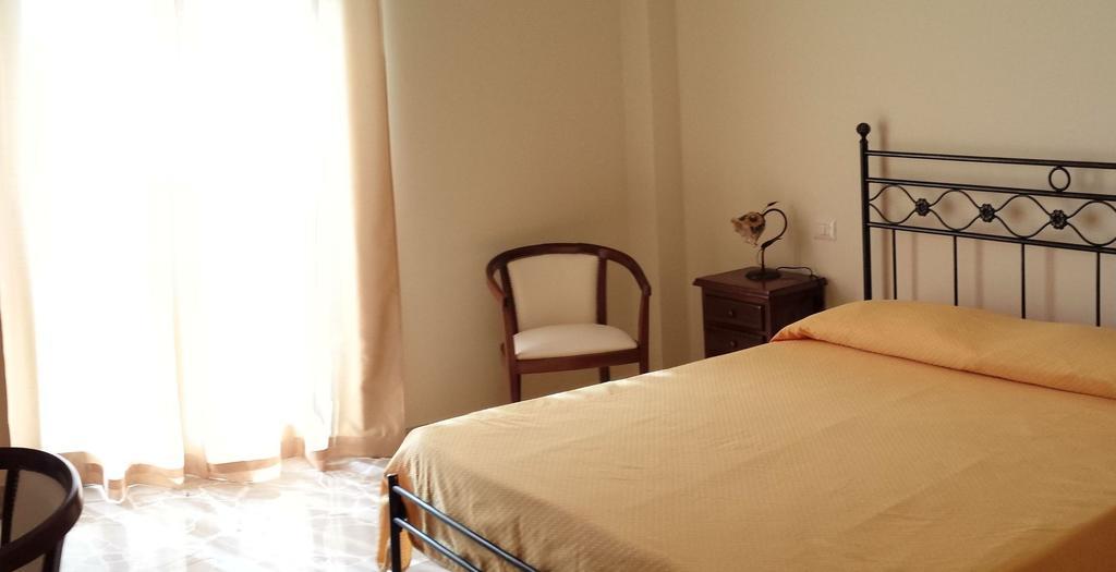 B&B Capo Sant'Alessio SantʼAlessio Siculo Zimmer foto