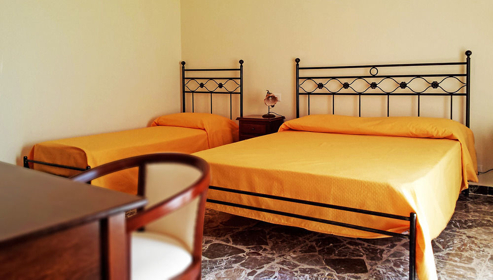 B&B Capo Sant'Alessio SantʼAlessio Siculo Exterior foto